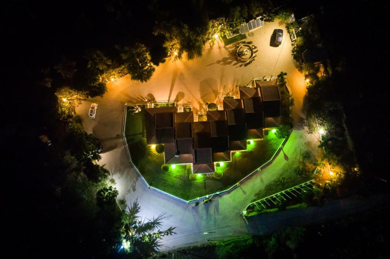 Апартаменти 9 Mouses Філіатра Екстер'єр фото